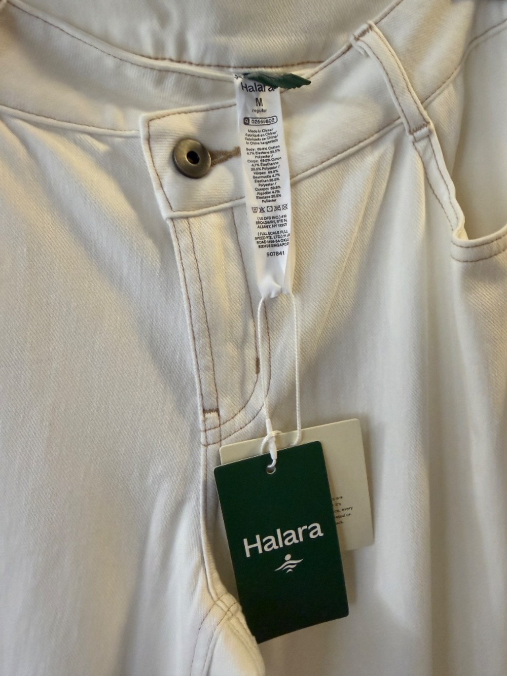 Halara Jeans - M - Picture 3 of 4